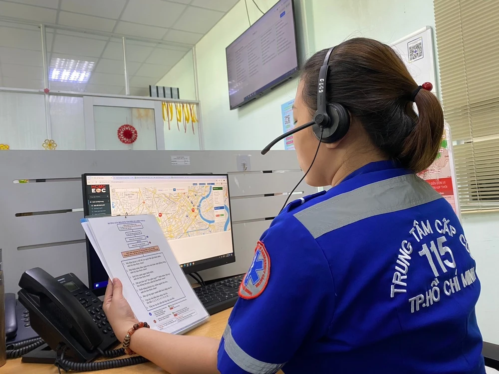 du khách nước ngoài - 1