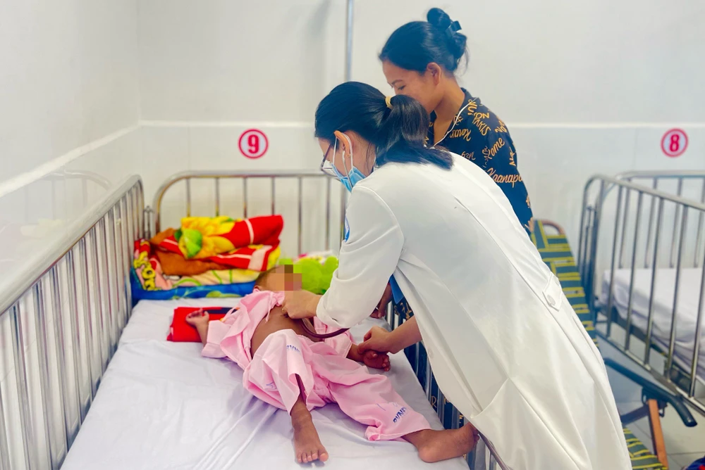 dị tật tim bẩm sinh nặng - 1