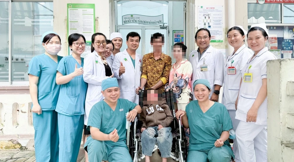 sốt xuất huyết - 1