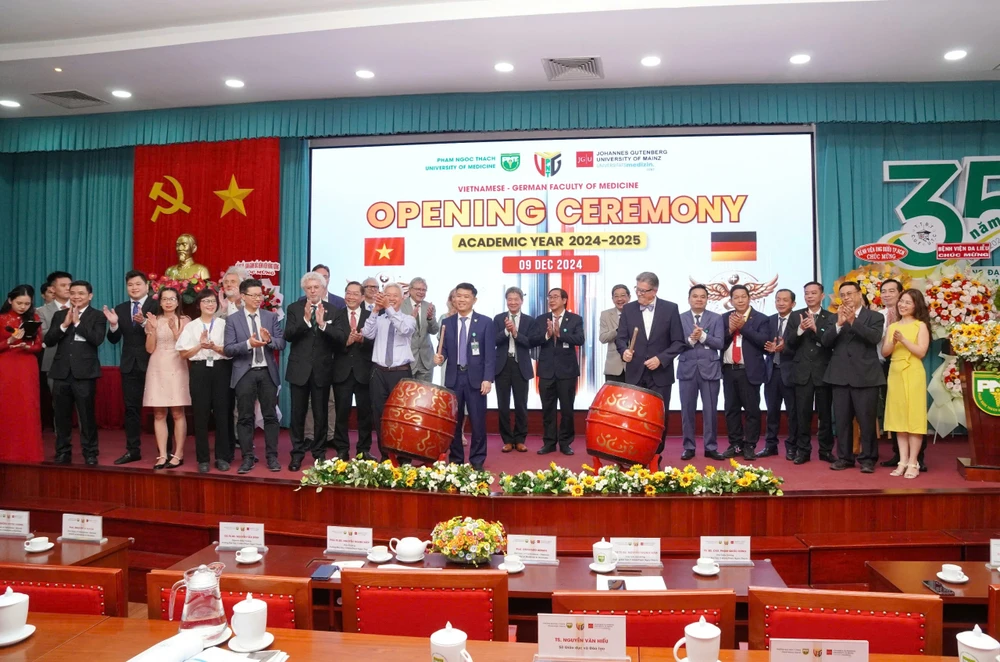 đào tạo y khoa - 1