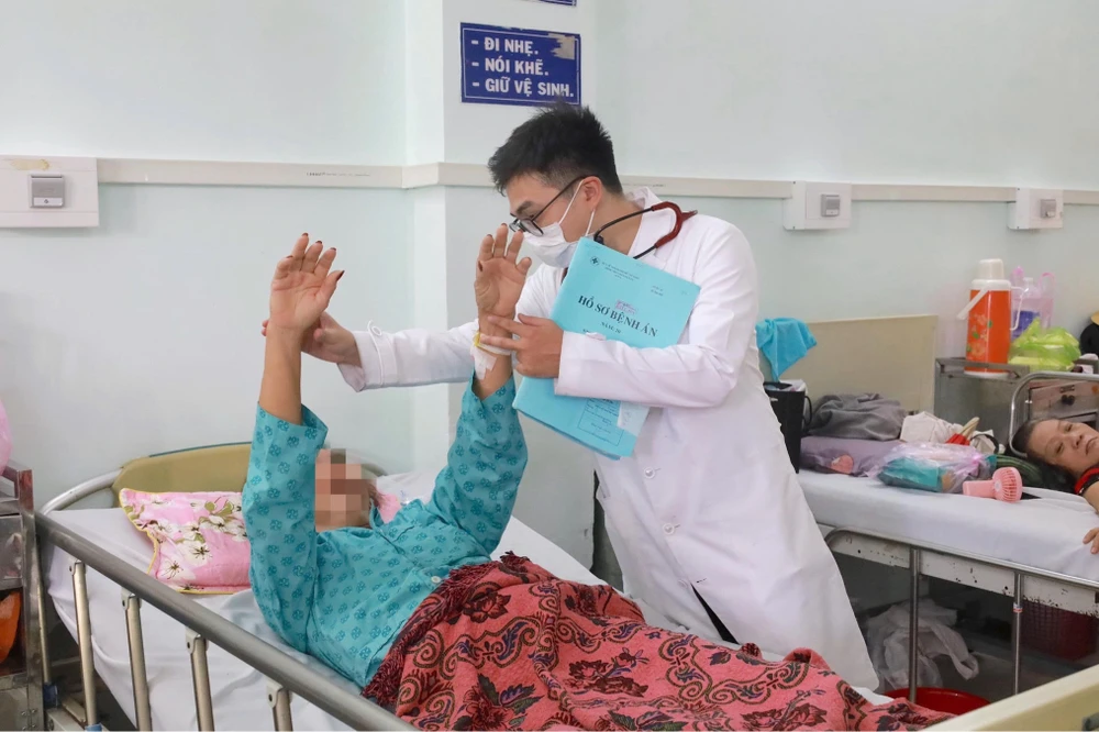 bệnh nhân điều trị đột quỵ