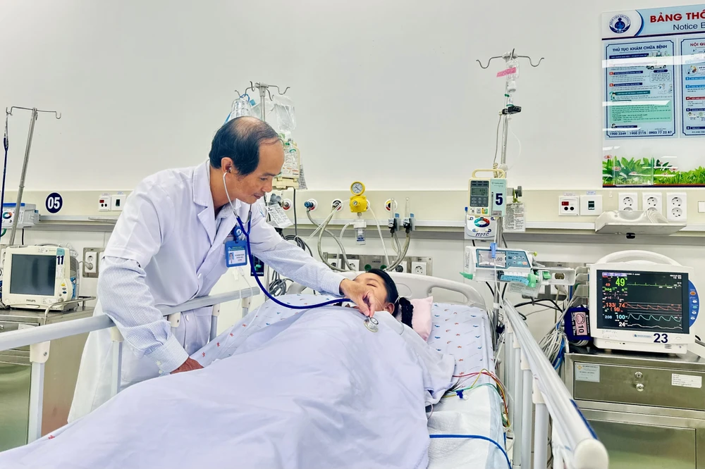 Bệnh nhân sốt xuất huyết