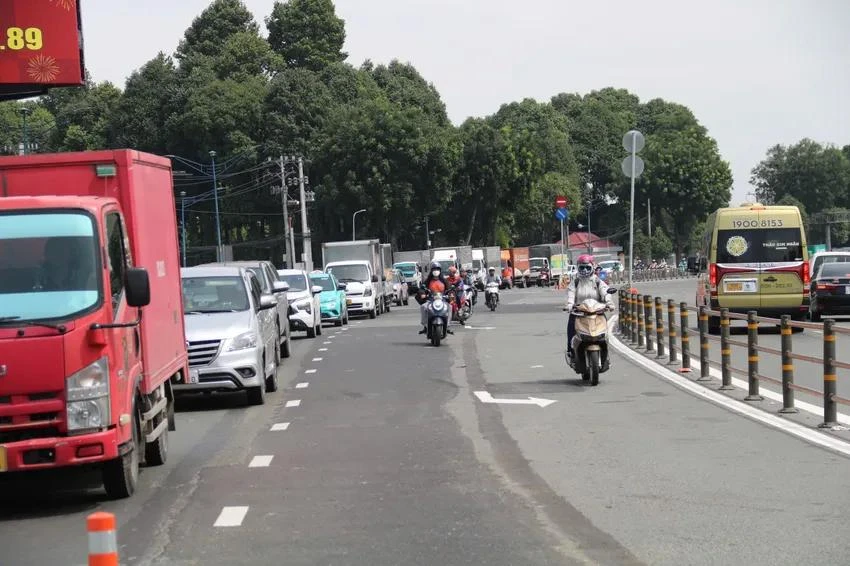 Dự kiến mở làn rẽ trái cho xe ô tô