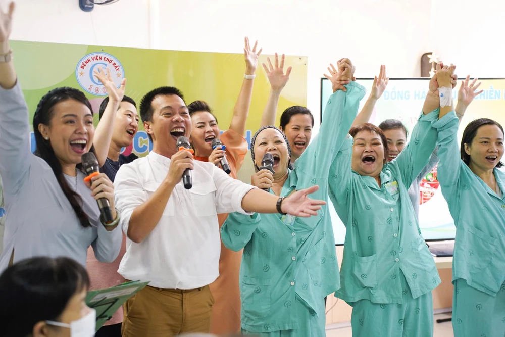 10 năm hoạt động phòng Công tác xã hội