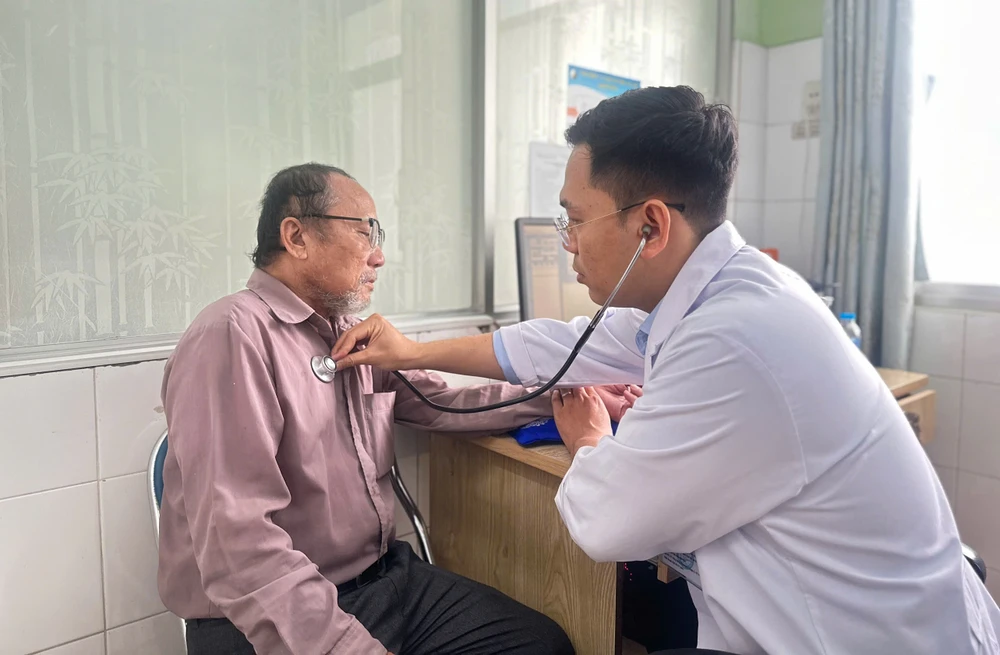 dang-ky-BHYT (5).jpg