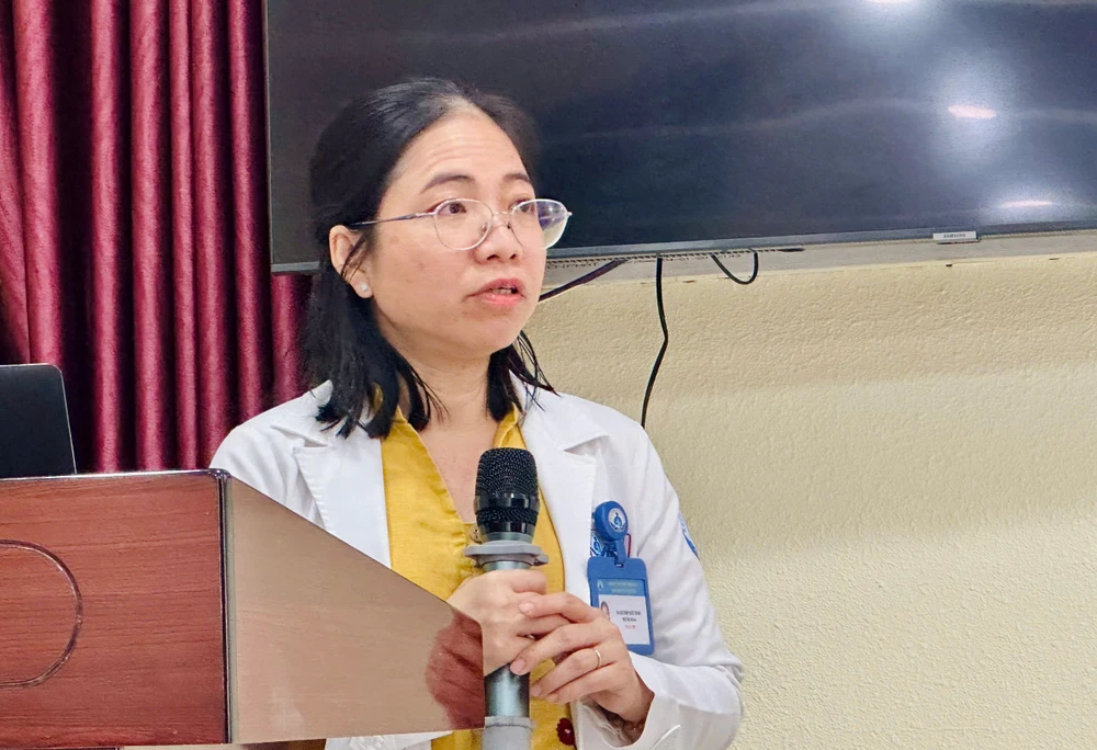 phong-hoa-dot-nha (1).jpg