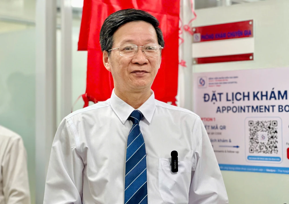 nam-khoa3.jpg