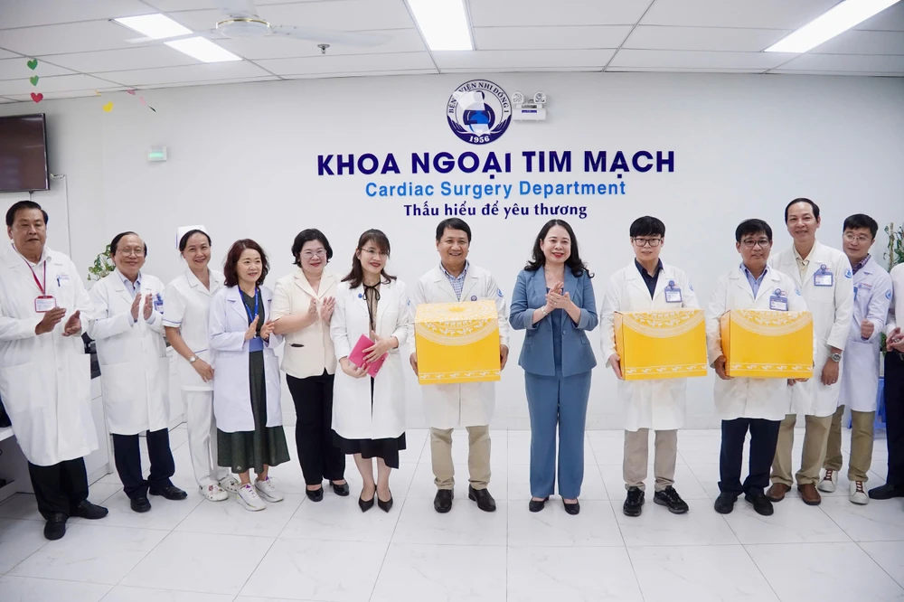pho-chu-tich-nuoc7.jpg