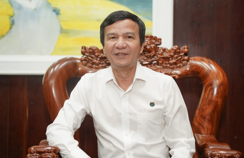 H13-y-te-chuyen-sau.jpg