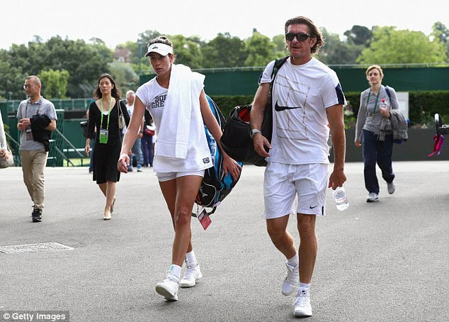 Garbine Muguruza và HLV của mình