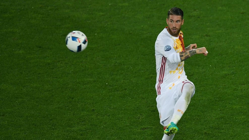 Garbine Muguruza hâm mộ chàng tiền vệ chạy cánh Sergio Ramos