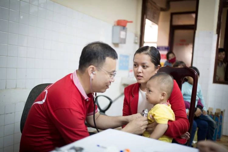 Nhắn tin để cứu sống những trái tim lỗi nhịp ảnh 1