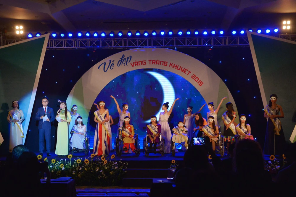 Hoa hậu Đỗ Mỹ Linh làm đại sứ Vẻ đẹp Vầng trăng khuyết ảnh 1