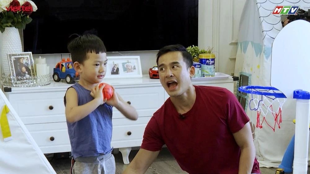 Gia đình Lương Thế Thành và bé Bảo Bảo. Ảnh: NSX