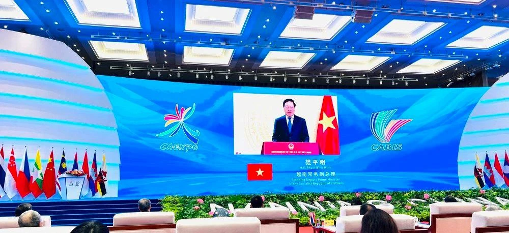 Phát biểu của Phó Thủ tướng Thường trực Chính phủ Phạm Bình Minh được thực hiện theo hình thức ghi hình.