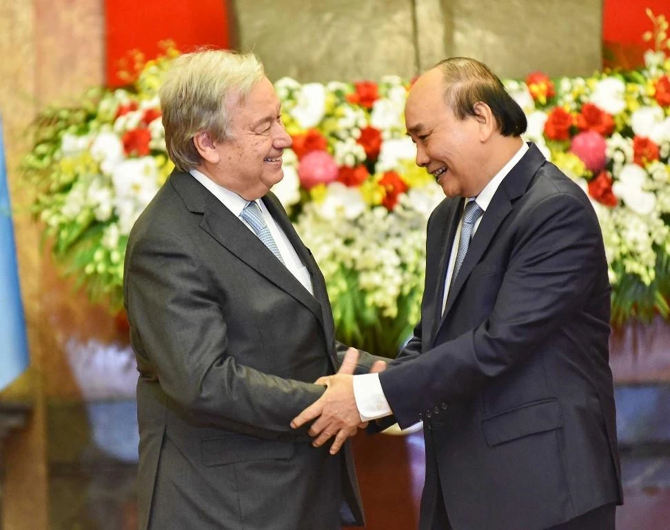 Chủ tịch nước Nguyễn Xuân Phúc và Tổng Thư ký Liên hợp quốc António Guterres. Ảnh: NGUYỄN HỒNG