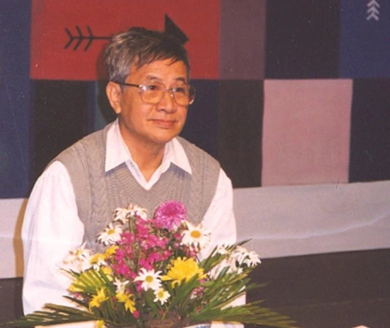 Nhà thơ Ngô Văn Phú. Ảnh: TL Nhà thơ Ngô Văn Phú. Ảnh: TL