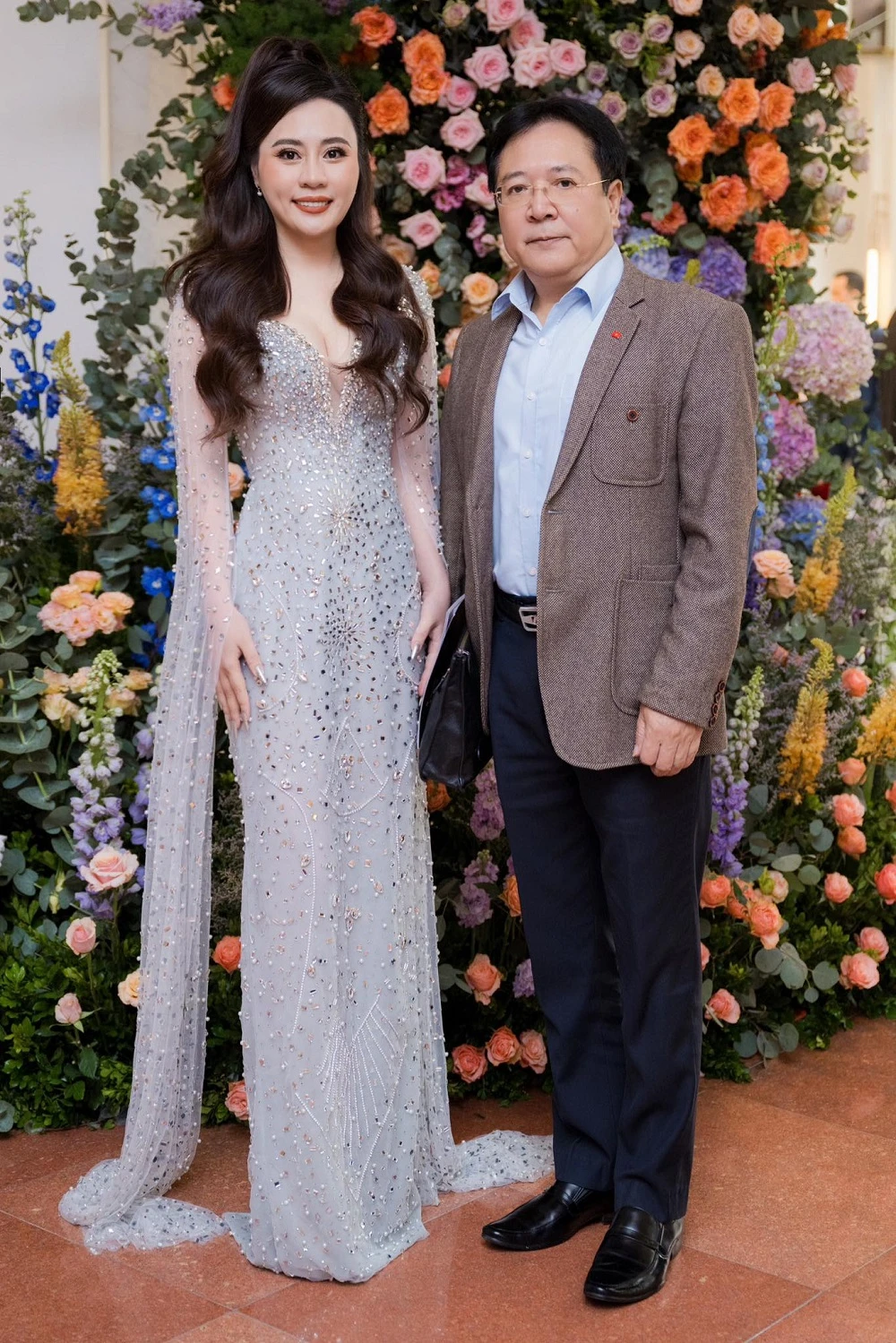 NSND Vương Duy Biên – nguyên thứ trưởng Bộ VH-TT&amp;DL (phải) đảm nhận vai trò cố vấn của cuộc thi.