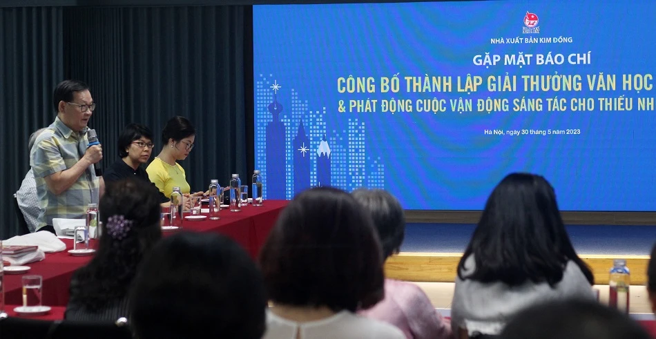 Nhà văn Nguyễn Nhật Ánh tại lễ công bố. Ảnh: VT.