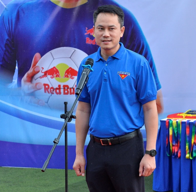 Anh Nguyễn Kim Quy, Phó Chủ tịch Thường trực Trung ương Hội LHTN Việt Nam phát biểu tại lễ khai mạc. Ảnh: HẢI ĐĂNG.