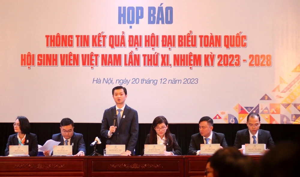 Sinh viên Việt Nam