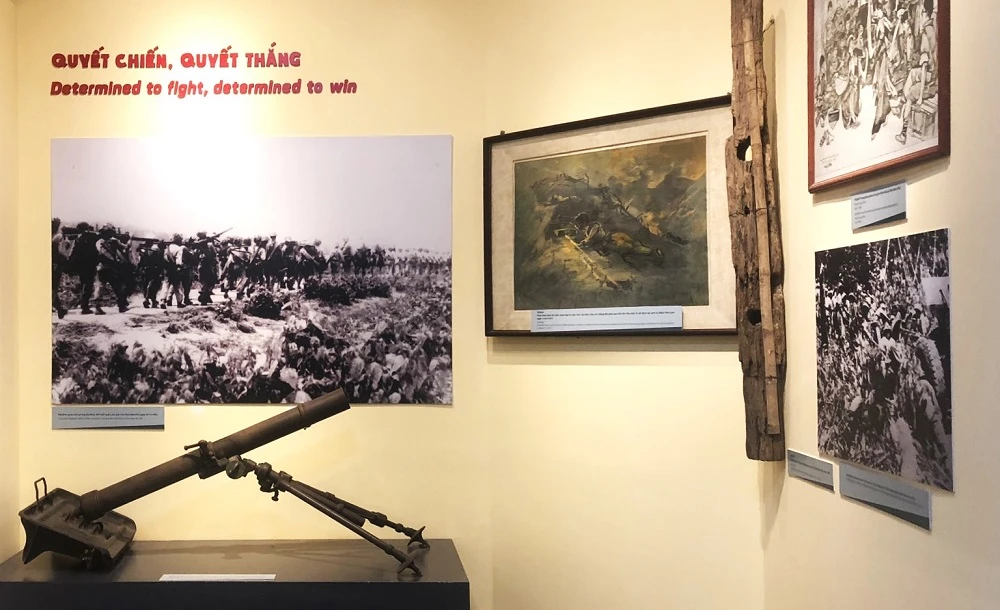 trung-bay-150-tai-lieu-hien-vat-quy-trong-chien-thang-dien-bien-phu-13.JPEG