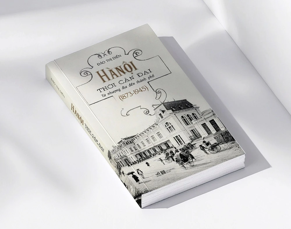 a-mat-cuon-sach-cung-cap-cai-nhin-dung-dan-hon-ve-lich-su-ha-noi.jpg