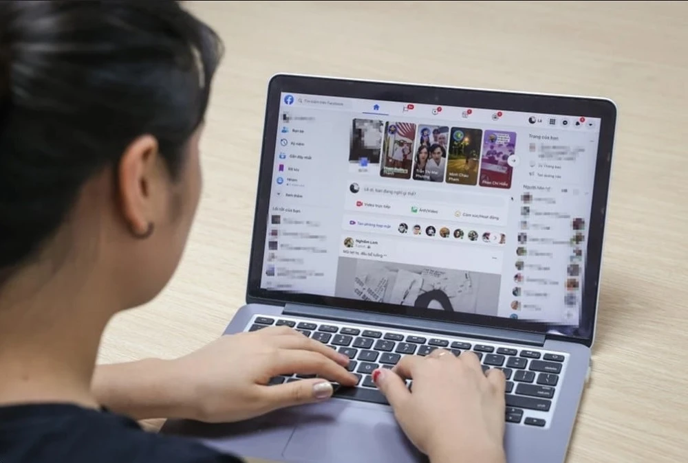 xác thực tài khoản