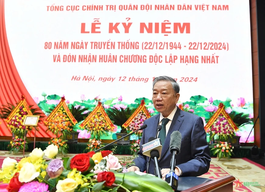 tong-bi-thu-du-ky-niem-80-nam-ngay-truyen-thong-tong-cuc-chinh-tri-qdnd-viet-nam.jpg
