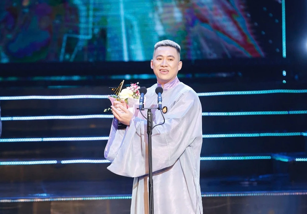 Anh trai vượt ngàn chông gai