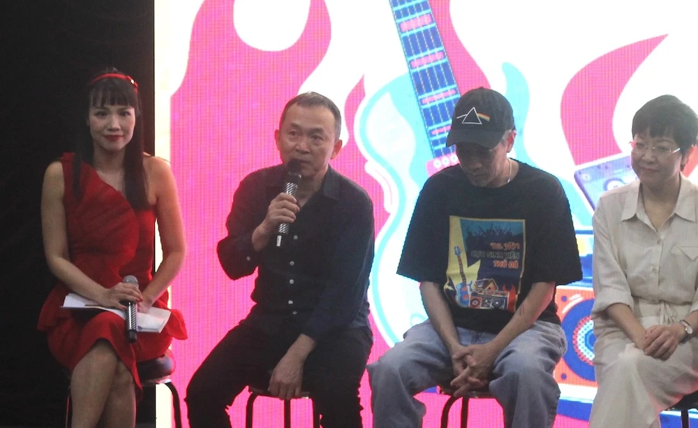 Dạ hội sinh viên