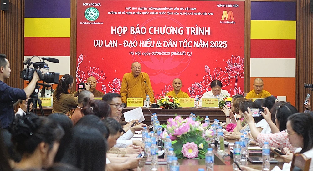 Vu Lan - Đạo hiếu và Dân tộc