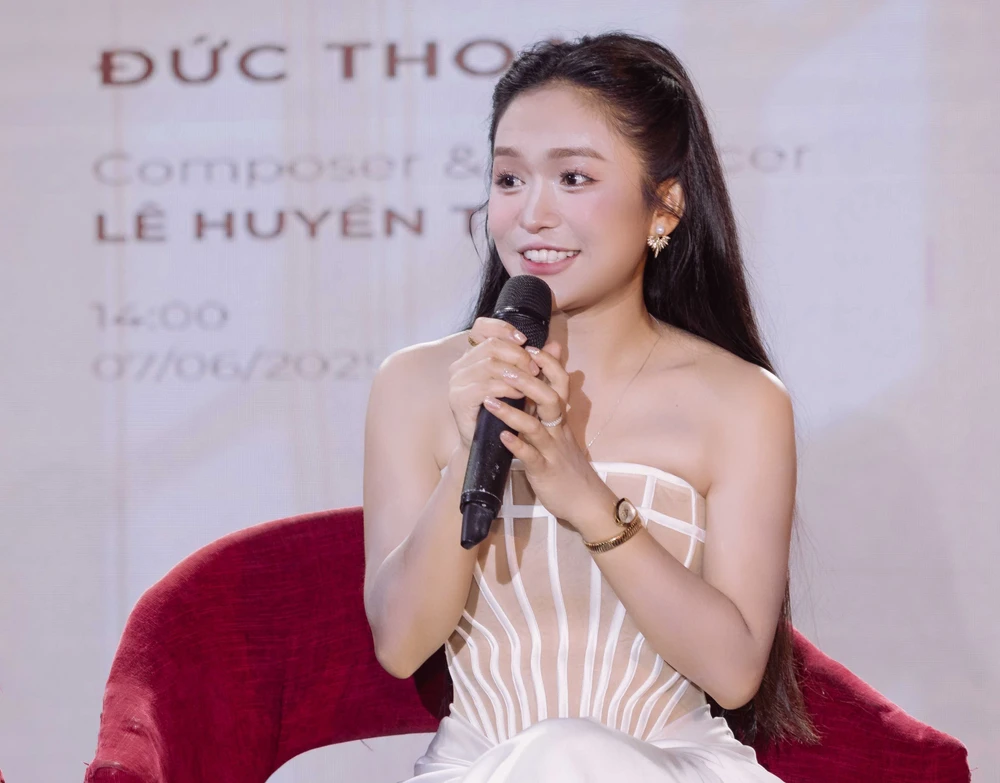 Tiếng hát Việt toàn cầu