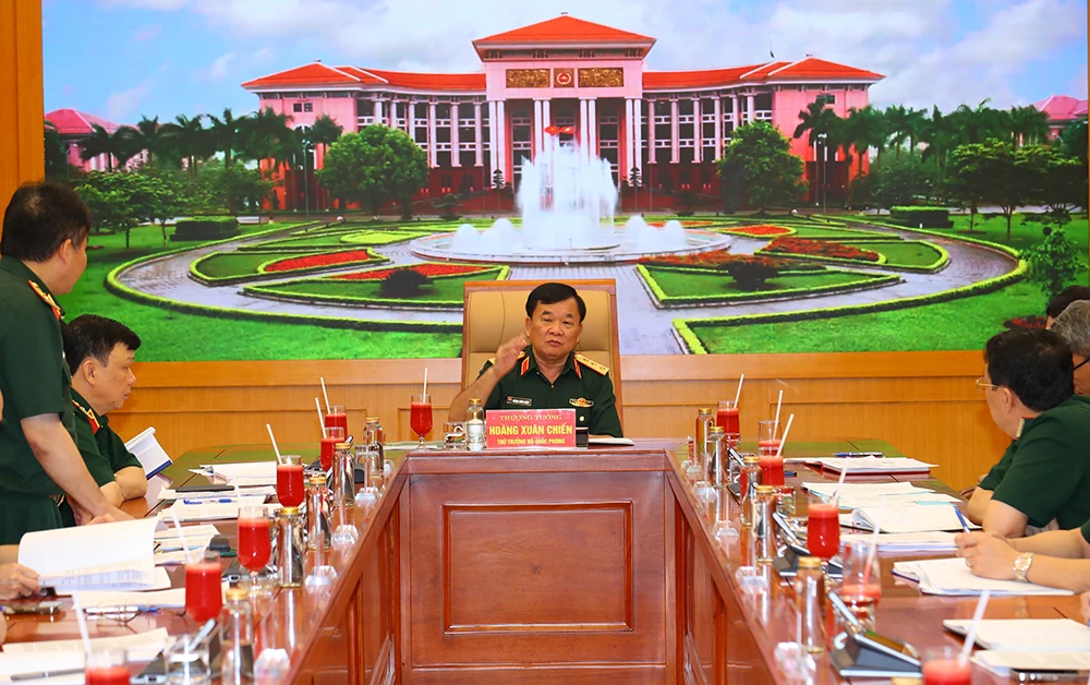 tượng đài chuyên gia,