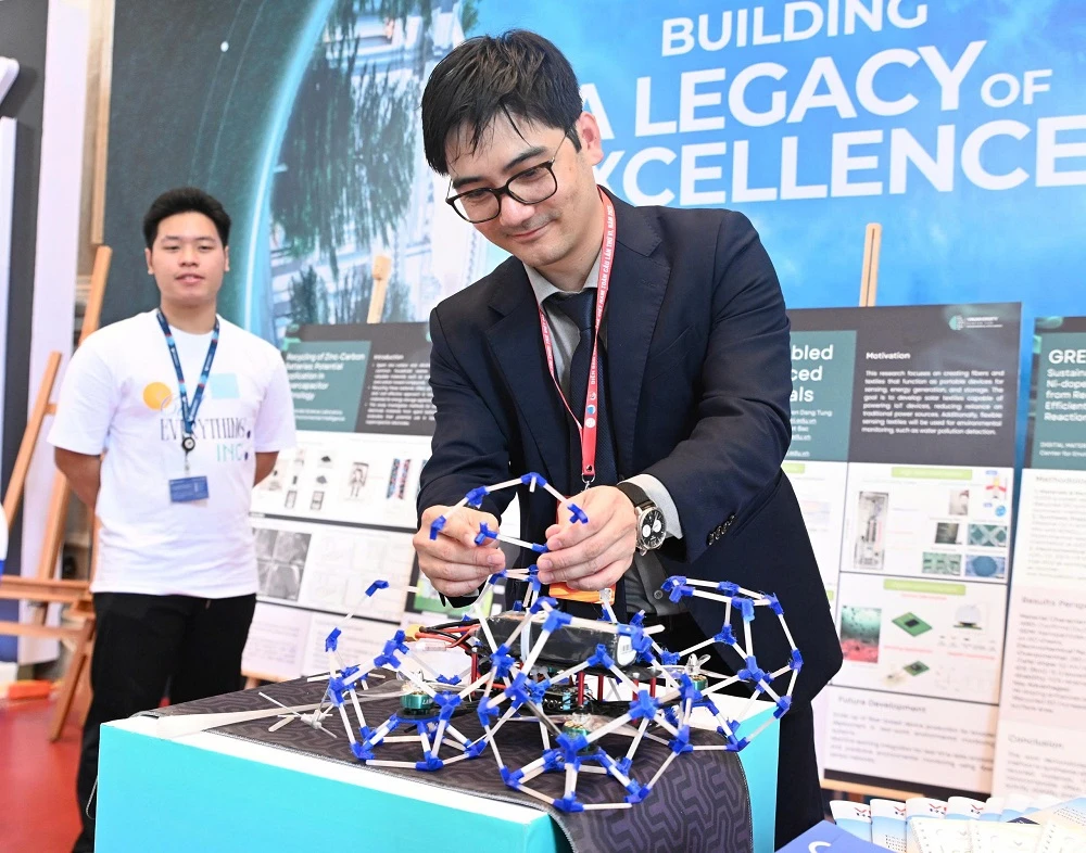 Diễn đàn Trí thức trẻ Việt Nam toàn cầu