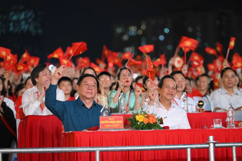 Tự hào là người Việt Nam