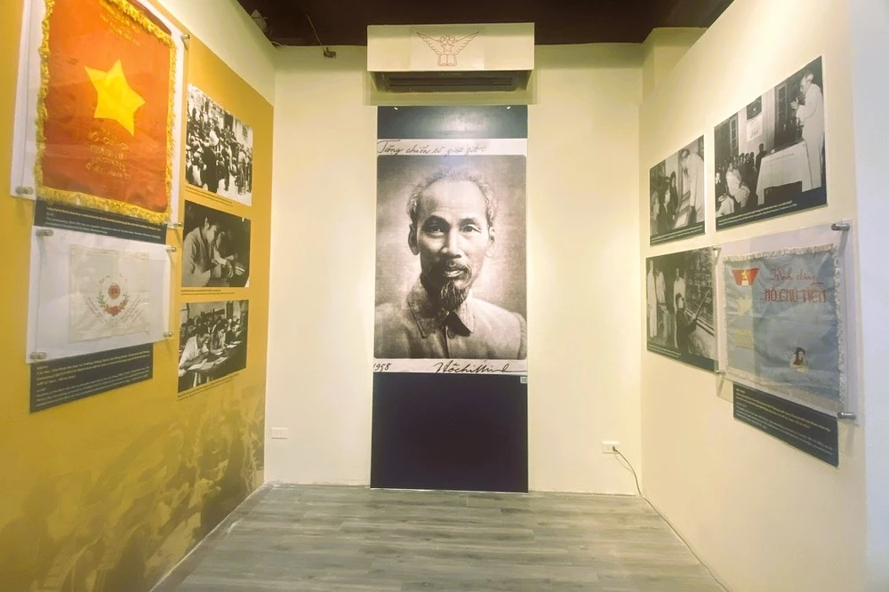 Bình dân học vụ – thắp sáng tương lai