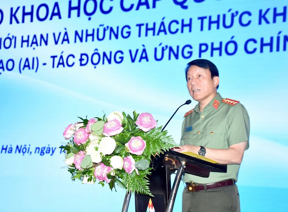 Đại tướng Lương Tam Quang, Ủy viên Bộ Chính trị, Bộ trưởng Bộ Công an phát biểu khai mạc Hội thảo.