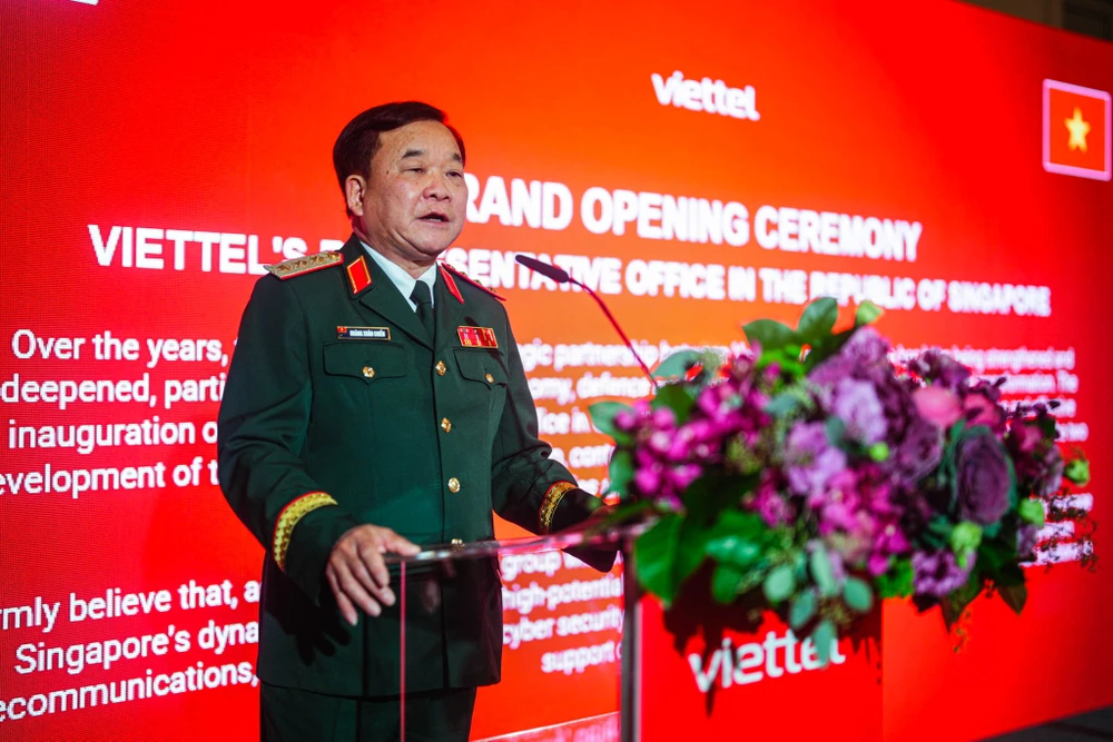 viettel-khai-truong-van-phong-dai-dien-tai-singapore-mo-rong-hien-dien-toan-cau-1.jpg