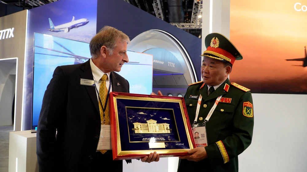 airbus-boeing-tim-kiem-mo-rong-hop-tac-voi-doanh-nghiep-quoc-phong-viet-nam.jpg