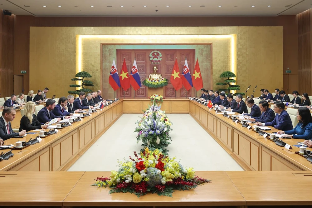 viet-nam-slovakia-nang-cap-quan-he-len-doi-tac-chien-luoc.jpg