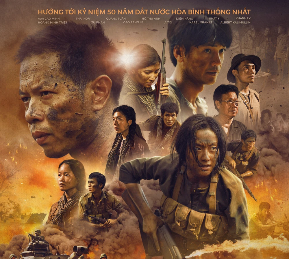 chieu-mien-phi-phim-dia-dao-mat-troi-trong-bong-toi-nhan-ky-niem-cac-ngay-le-lon (2).jpg