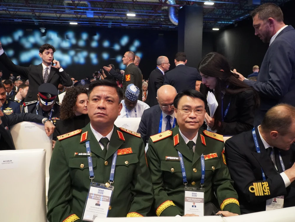 viet-nam-du-trien-lam-quoc-phong-va-hang-khong-vu-tru-saha-2026-tai-tho-nhi-ky-2.JPG