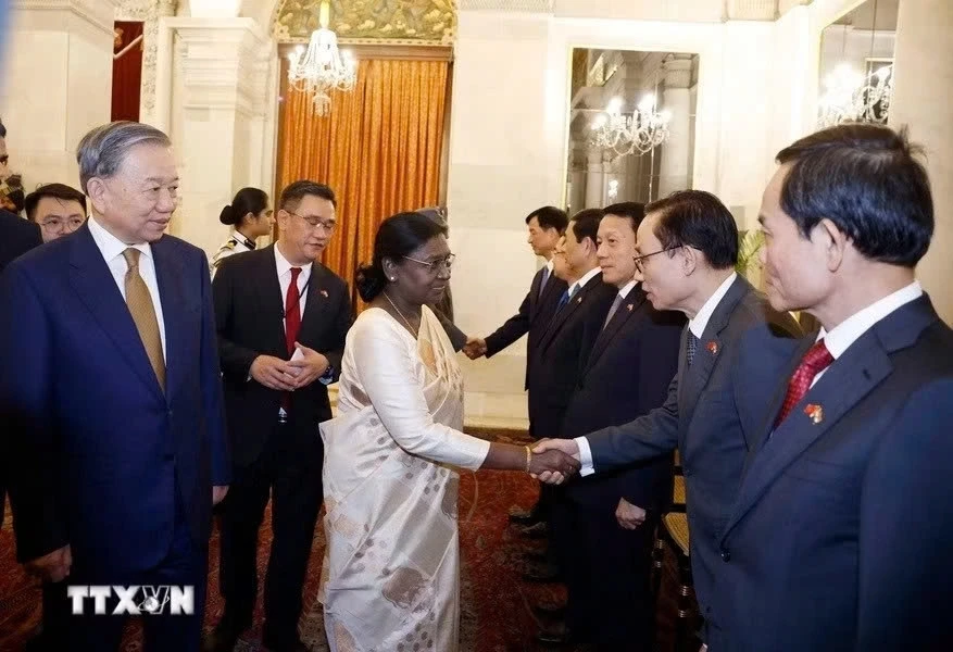 tong_thong_an_do_chu_tri_tiec_chieu_dai_tong_bi_thu_chu_tich_nuoc_to_lam_2_0.jpg