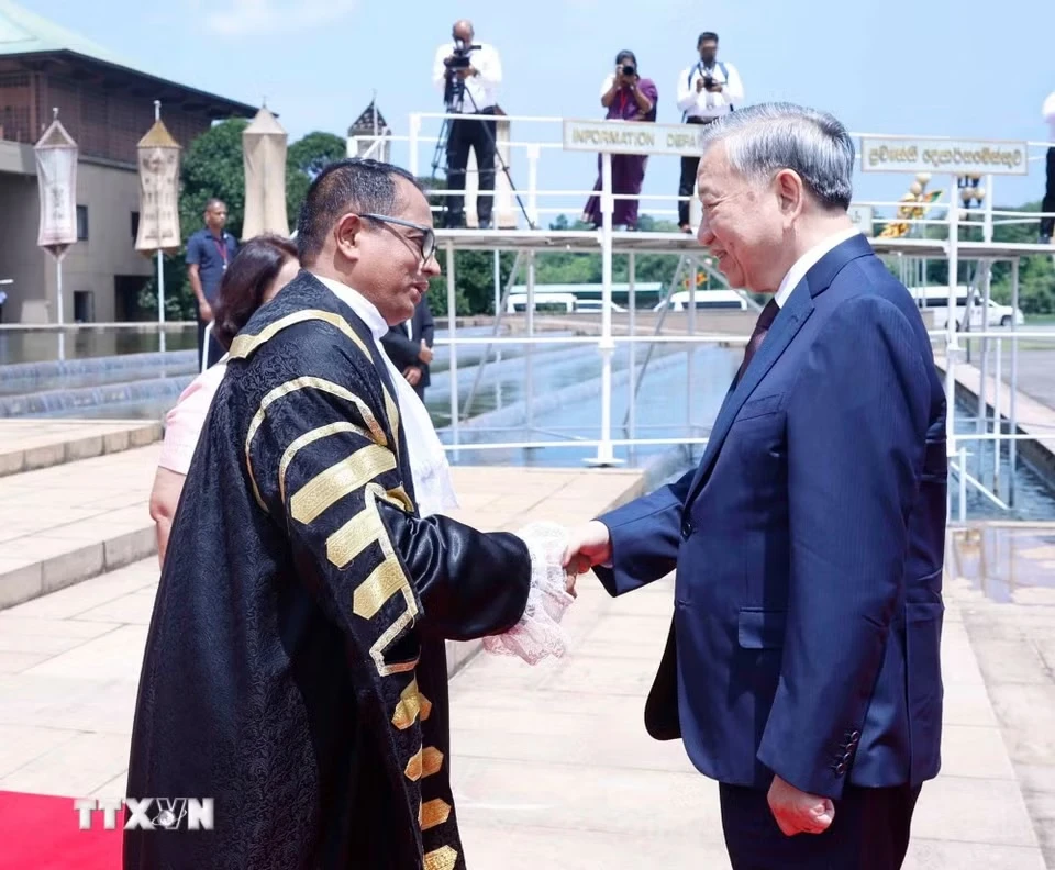 tong-bi-thu-chu-tich-nuoc-to-lam-hoi-kien-chu-tich-quoc-hoi-sri-lanka-1.jpg
