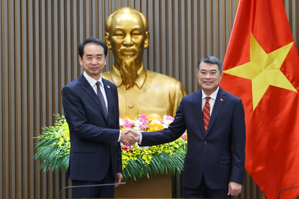 thu-tuong-le-minh-hung-tiep-dai-su-trung-quoc-2.jpg