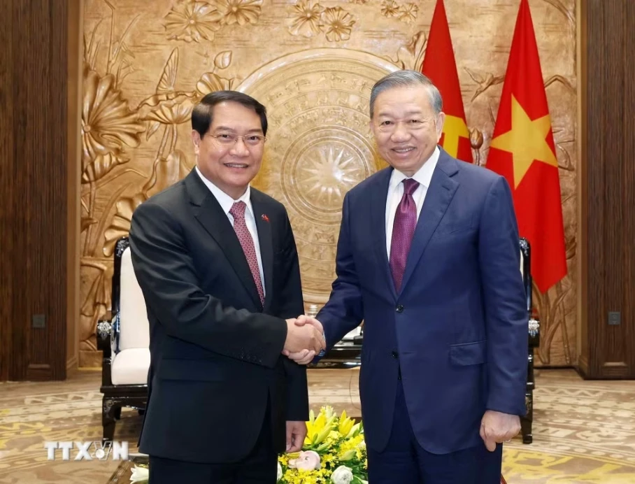 tong-bi-thu-chu-tich-nuoc-to-lam-tiep-bi-thu-thanh-uy-chu-tich-hoi-dong-nhan-dan-thu-do-vieng-chan-1.jpeg