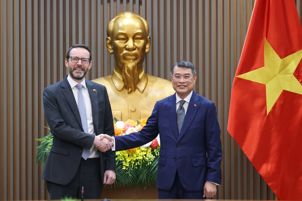 thu-tuong-chinh-phu-viet-nam-luon-coi-trong-quan-he-voi-anh.jpg