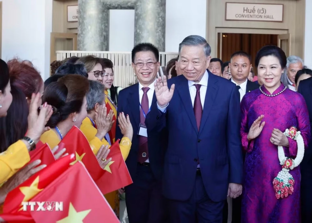 tong-bi-thu-chu-tich-nuoc-thong-tin-ve-tinh-hinh-trong-nuoc-voi-kieu-bao-o-thai-lan-4.jpeg