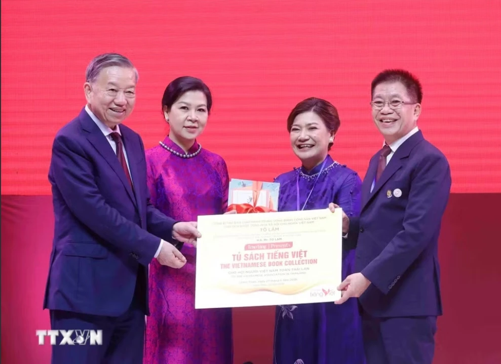 tong-bi-thu-chu-tich-nuoc-thong-tin-ve-tinh-hinh-trong-nuoc-voi-kieu-bao-o-thai-lan.jpeg